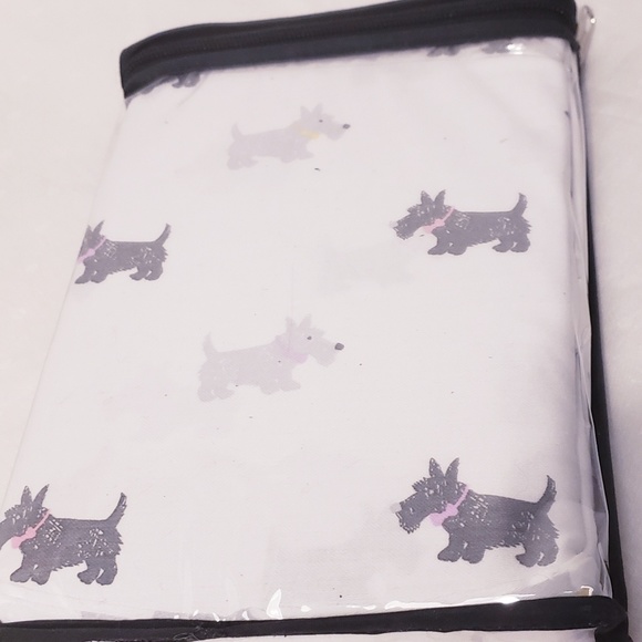 Kensie Other - New Kensi Scottie Standard Pillowcase Set Kensie Other - New Kensi Scottie Standard Pillowcase Set